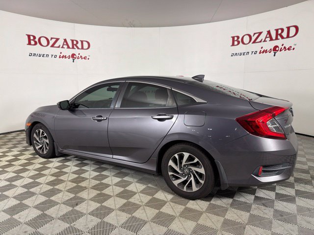 Used 2018 Honda Civic EX image 9