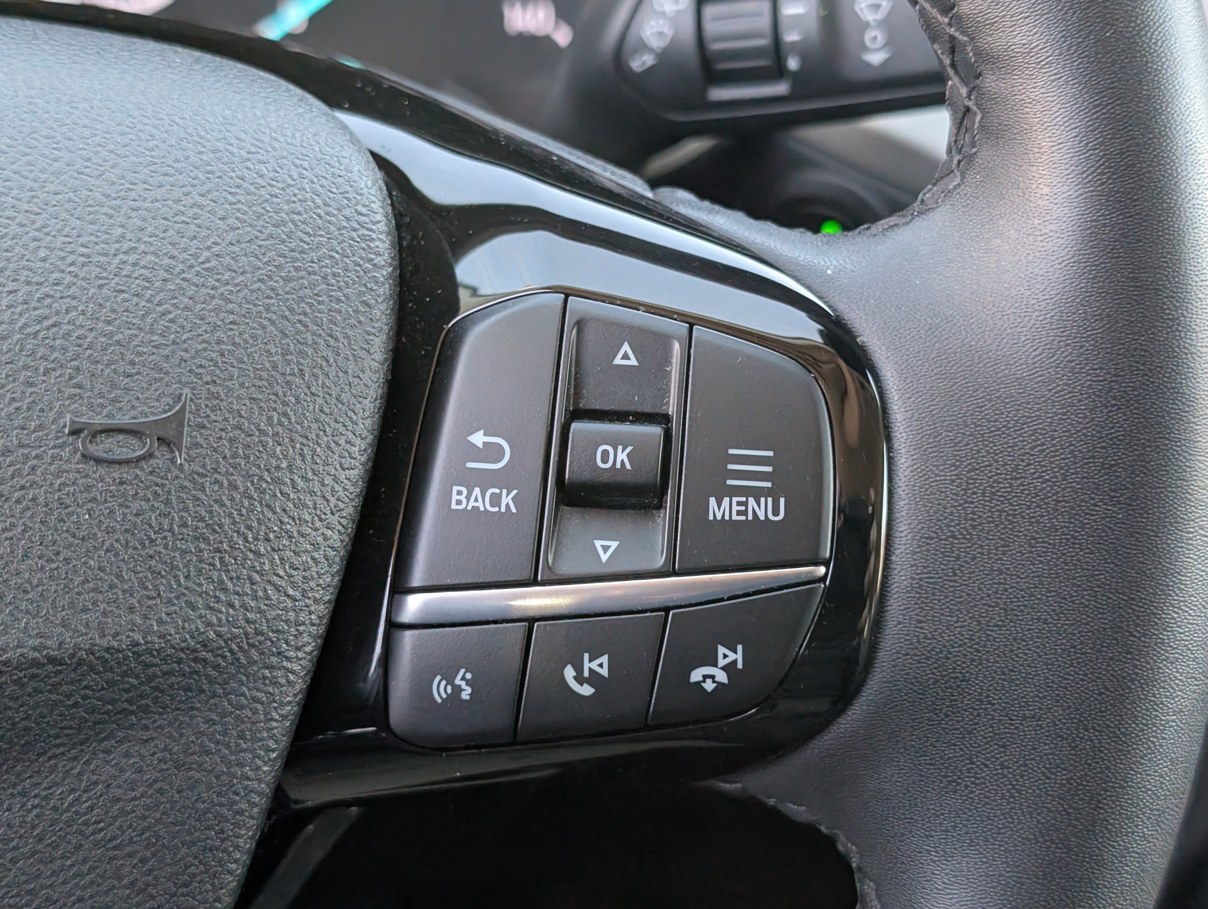 Certified 2022 Ford Escape SE w/ Convenience Package image 24