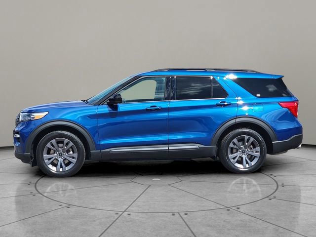 Certified 2023 Ford Explorer XLT w/ Equipment Group 202A image 6