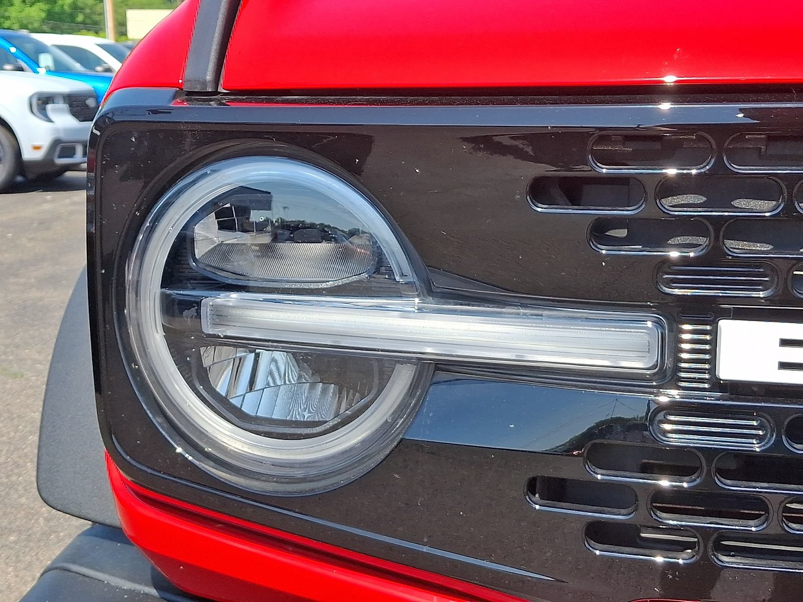Certified 2023 Ford Bronco Wildtrak AWD/4WD image 10