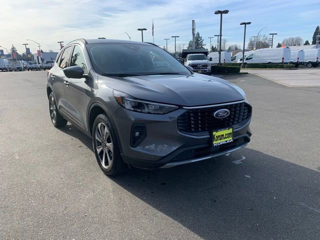 Certified 2024 Ford Escape Platinum image 10