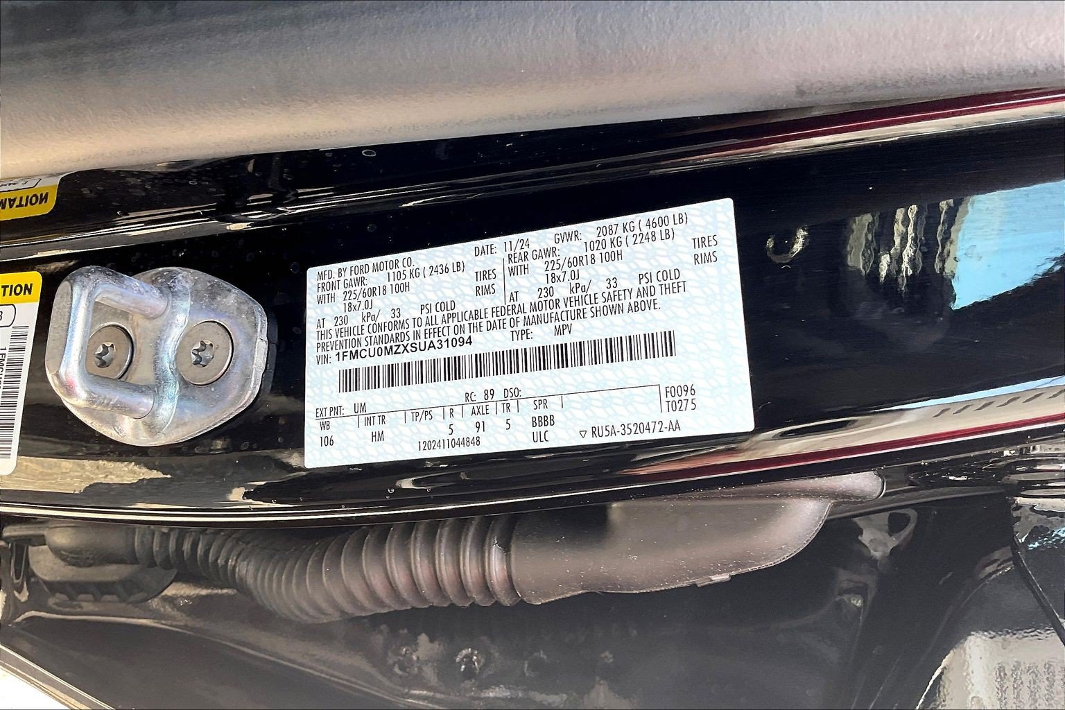 Certified 2025 Ford Escape ST-Line w/ Equipment Group 301A FWD image 31