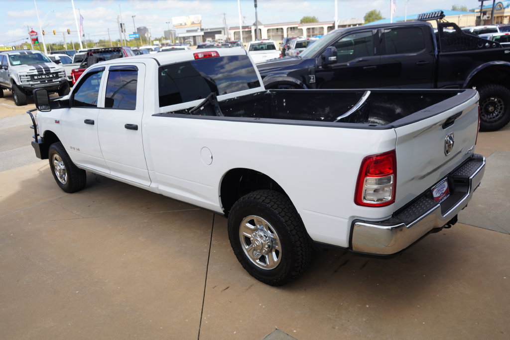 Used 2022 RAM 3500 Tradesman w/ Chrome Appearance Group AWD/4WD image 14