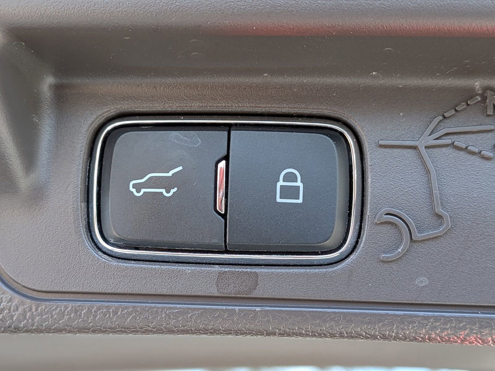 Certified 2023 Ford Explorer Platinum w/ Technology Package image 14