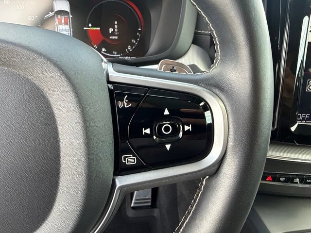 Used 2020 Volvo XC60 T8 R-Design w/ Protection Package Premier AWD/4WD image 26