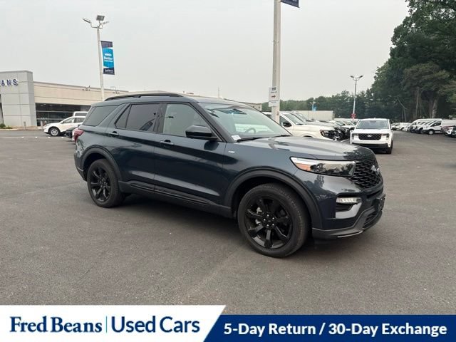 Certified 2023 Ford Explorer ST-Line w/ Class IV Trailer Tow Package