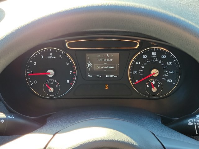 Used 2017 Kia Sorento AWD image 18