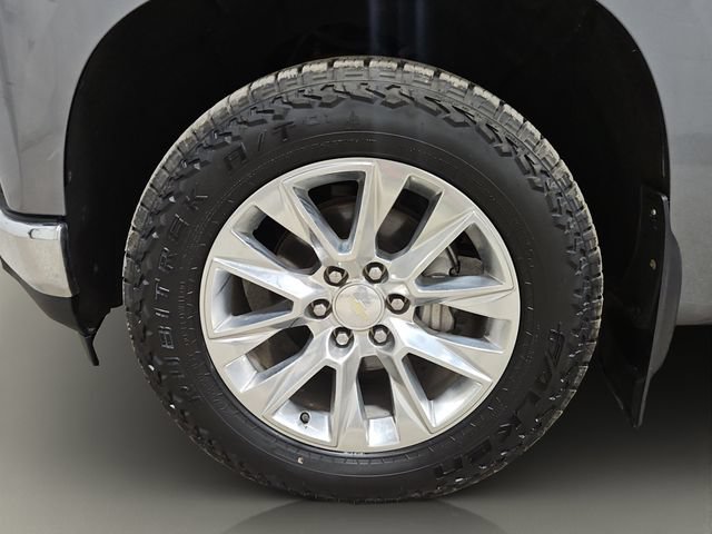 Used 2021 Chevrolet Silverado 1500 LTZ w/ LTZ Premium Package AWD/4WD image 25