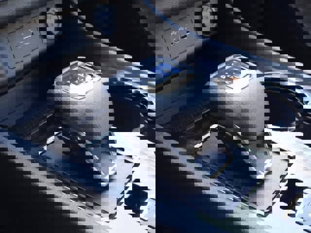 Used 2021 Nissan Rogue SV image 13