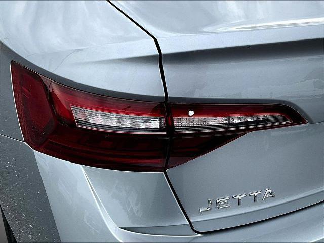 Used 2024 Volkswagen Jetta SE FWD image 23