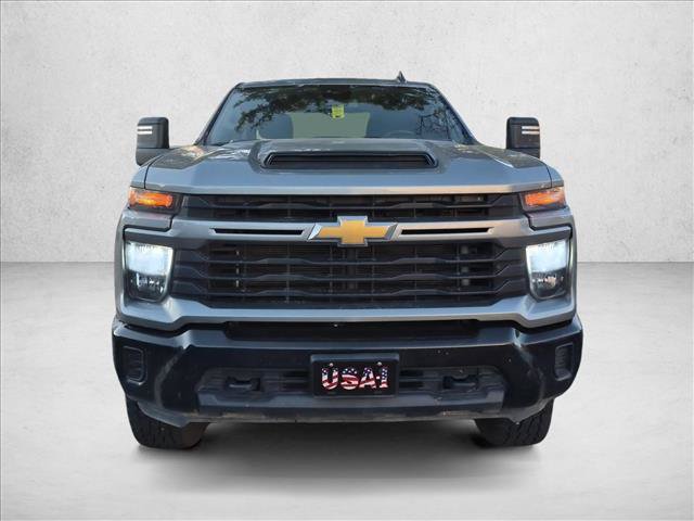 Used 2024 Chevrolet Silverado 2500 Custom w/ Custom Value Package AWD/4WD image 2