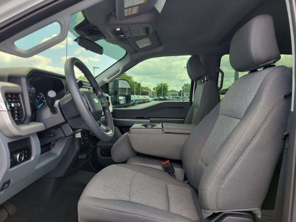 Certified 2025 Ford F350 XL w/ STX Appearance Package AWD/4WD image 18