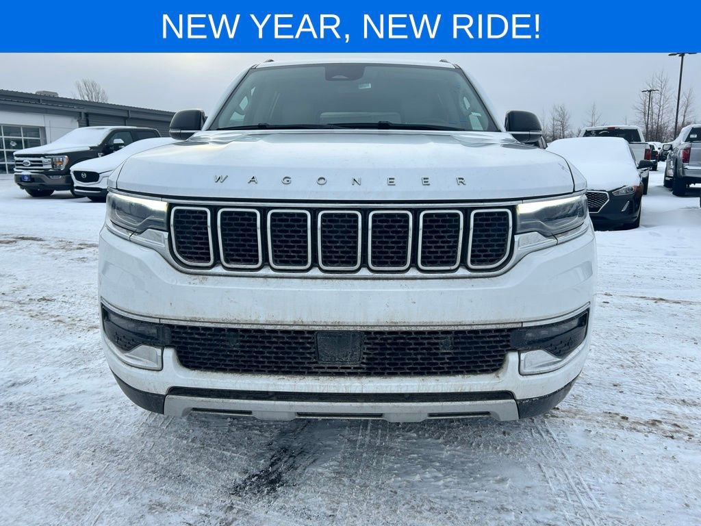 Used 2024 Jeep Wagoneer L Series II w/ Flexible Seating Group image 9