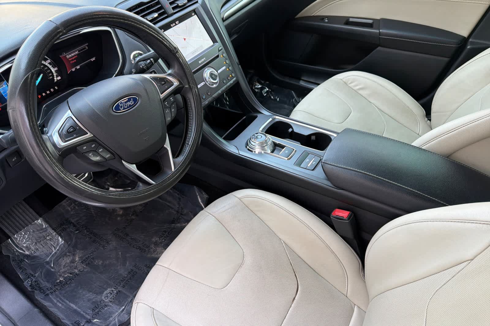 Certified 2017 Ford Fusion Titanium FWD image 11