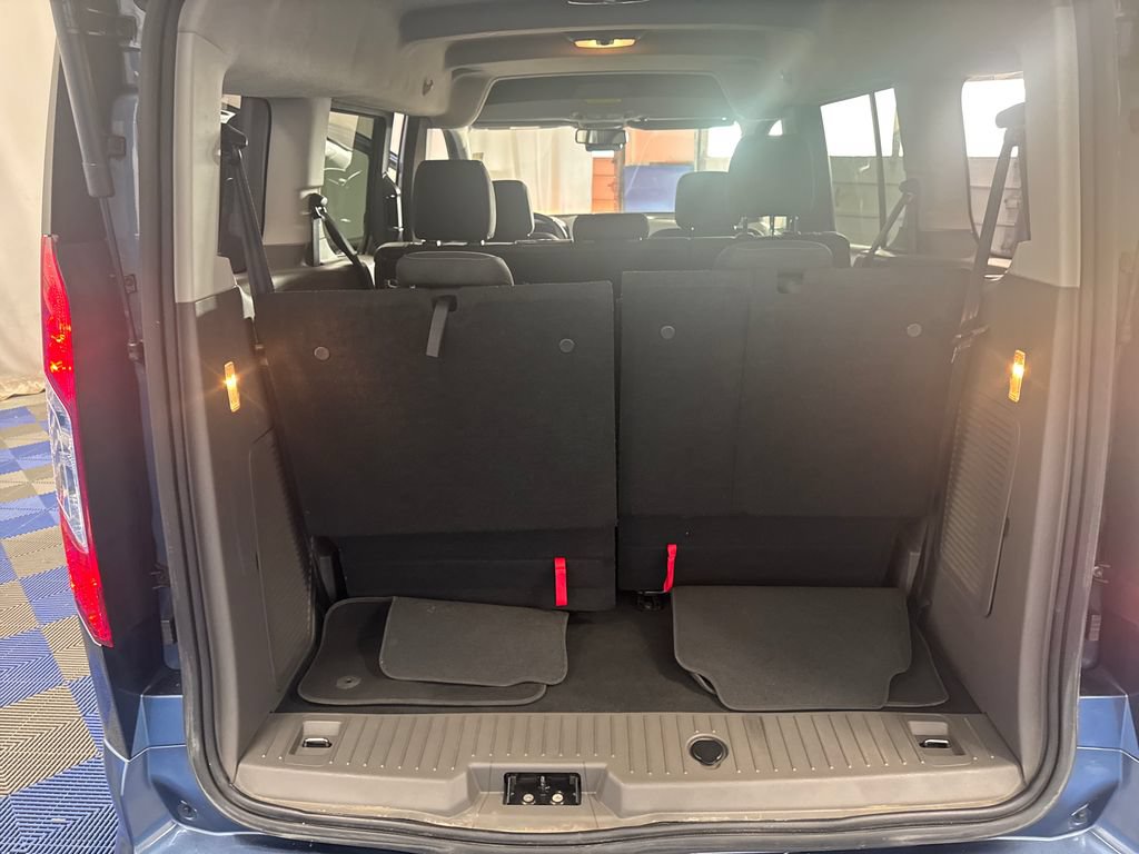 Certified 2022 Ford Transit Connect XLT FWD image 26