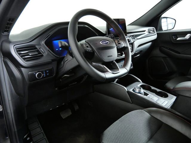 Certified 2025 Ford Escape ST-Line image 15