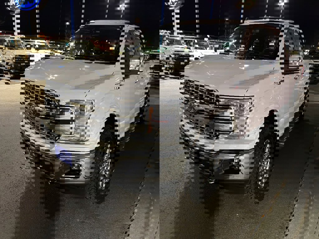 Certified 2019 Ford F150 Lariat w/ Equipment Group 502A Luxury image 3