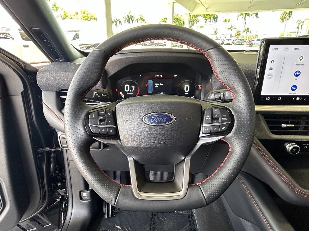 Certified 2026 Ford Explorer ST-Line w/ ST-Line Street Pack RWD image 16