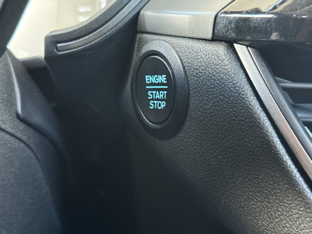 Certified 2024 Ford Escape Active AWD/4WD image 22