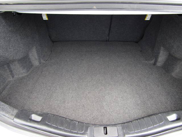 Certified 2019 Ford Fusion SE w/ Equipment Group 151A FWD image 11