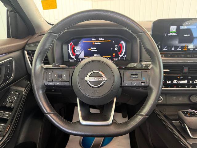 Used 2023 Nissan Rogue Platinum w/ Platinum Premium Package AWD/4WD image 13