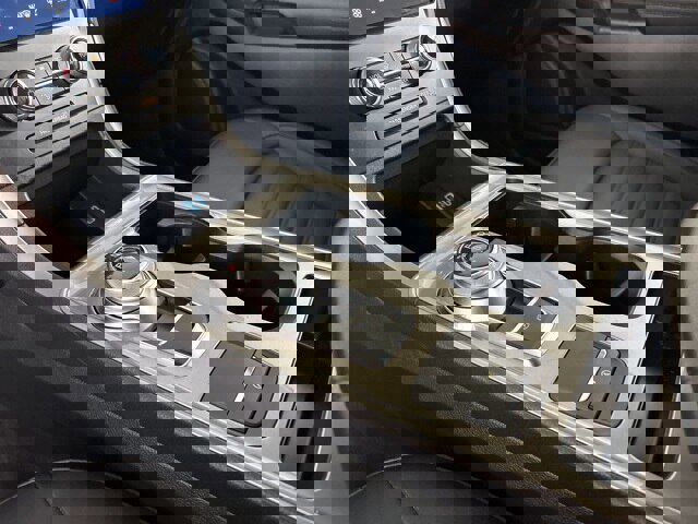 Certified 2024 Ford Edge SEL w/ Convenience Package image 14