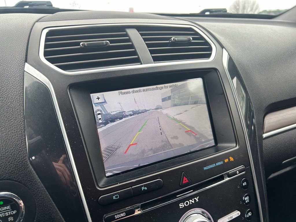 Certified 2017 Ford Explorer Limited image 27