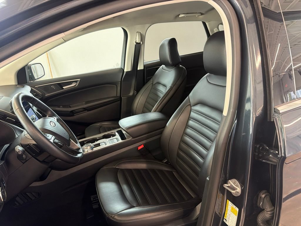 Certified 2024 Ford Edge SEL w/ Convenience Package AWD/4WD image 56