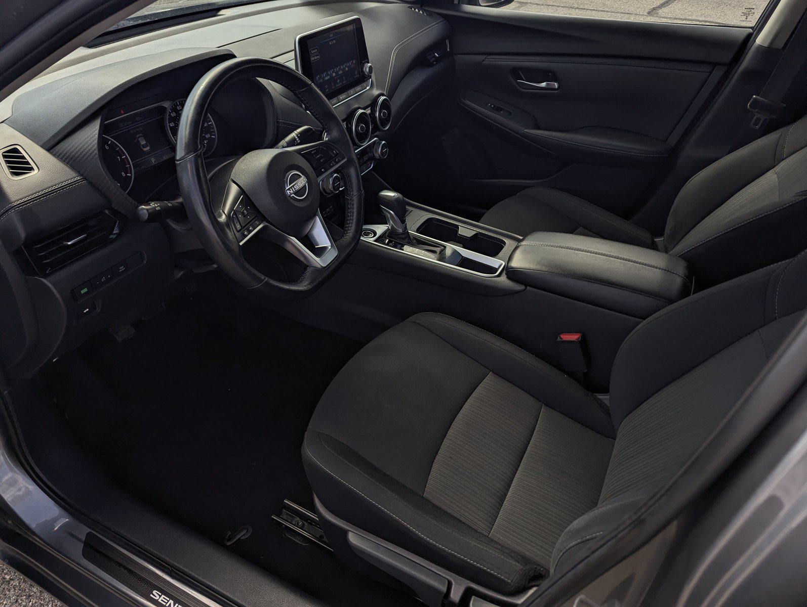 Used 2024 Nissan Sentra SV w/ All-Weather Package FWD image 9