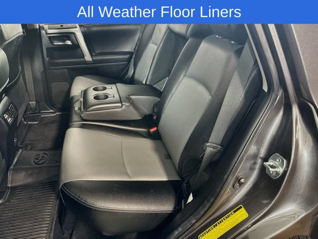 Used 2022 Toyota 4Runner SR5 Premium w/ Moonroof Package AWD/4WD image 19