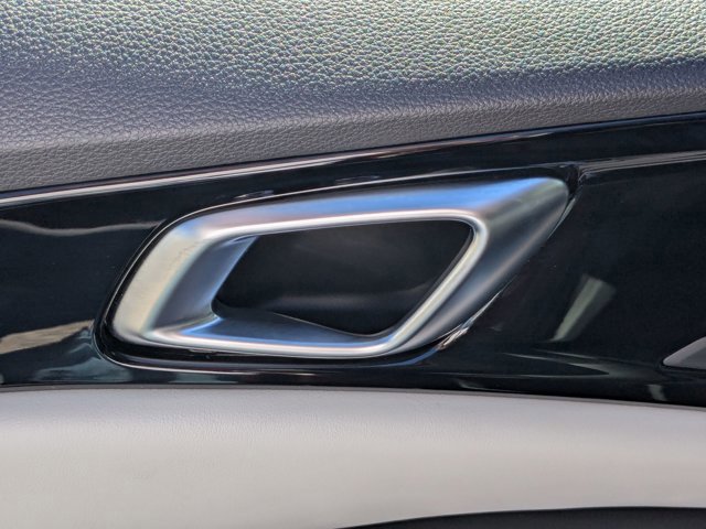 Used 2023 Kia Carnival SX image 15