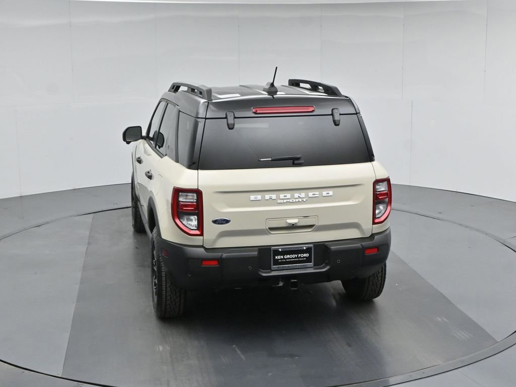 Certified 2025 Ford Bronco Sport Badlands image 18