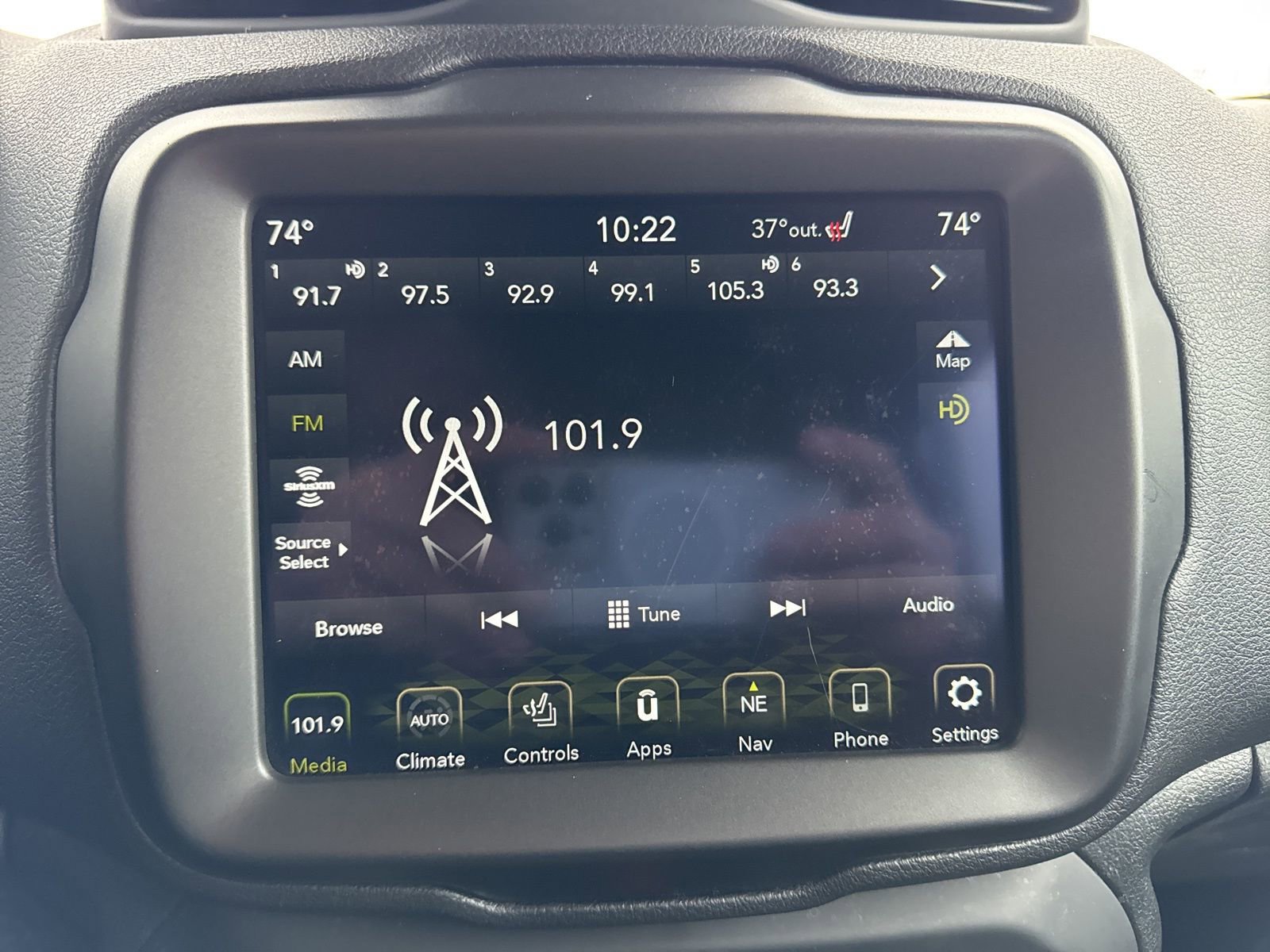 Used 2019 Jeep Renegade Trailhawk image 34