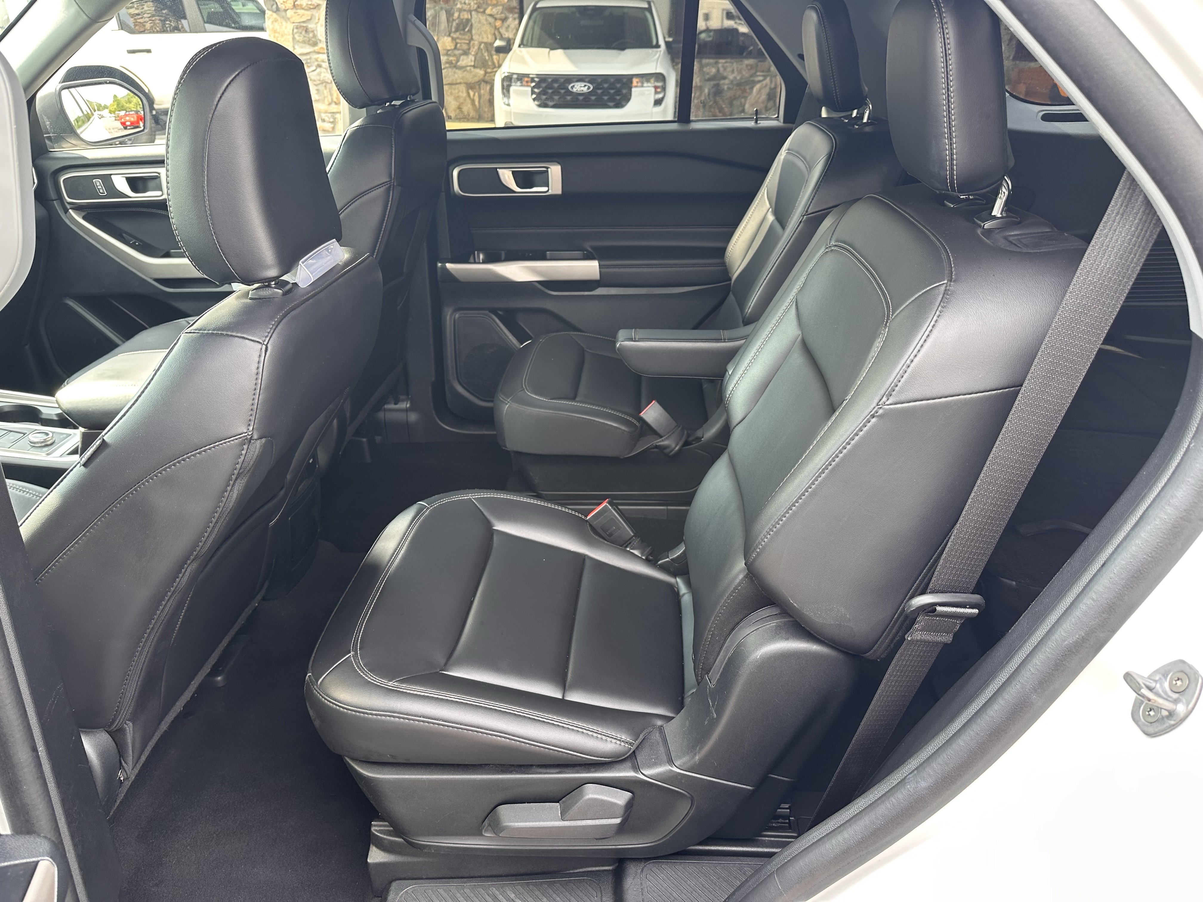 Certified 2023 Ford Explorer XLT w/ Equipment Group 202A AWD/4WD image 12