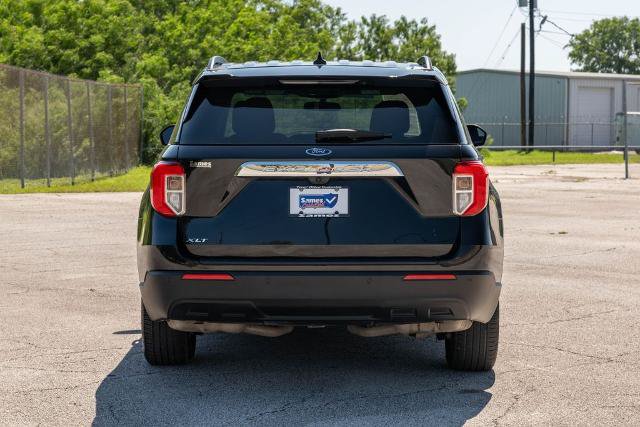 Certified 2024 Ford Explorer XLT RWD image 7
