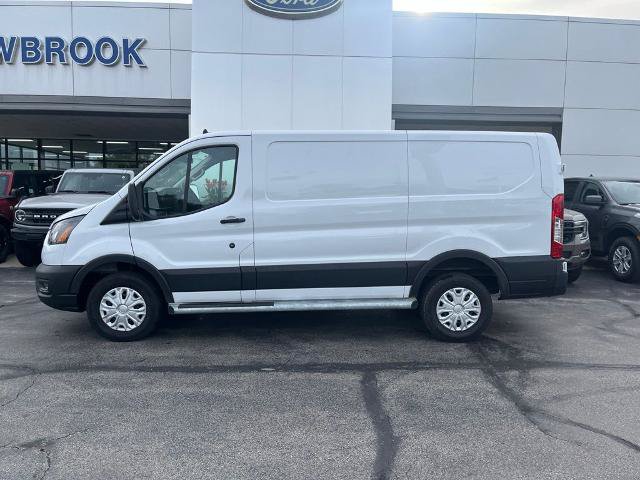 Certified 2025 Ford Transit 250 Low Roof w/ Exterior Upgrade Package RWD image 3