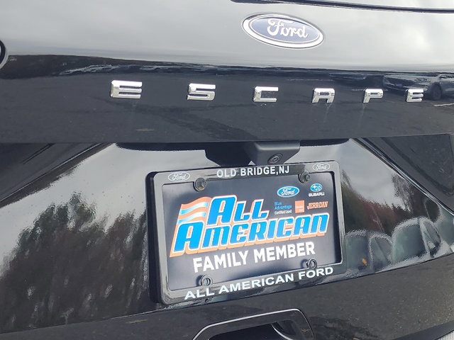 Certified 2022 Ford Escape SEL image 31