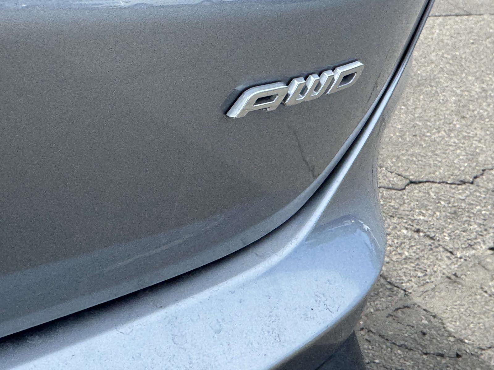 Certified 2024 Ford Edge SE image 10