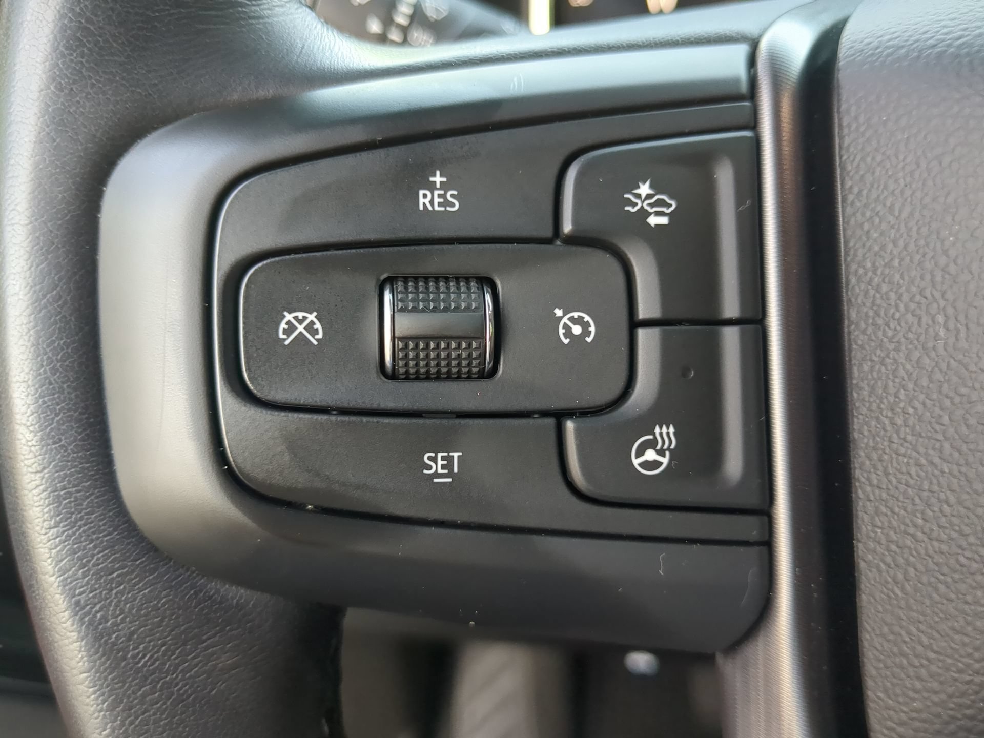 Used 2024 GMC Sierra 2500 Denali Ultimate AWD/4WD image 67
