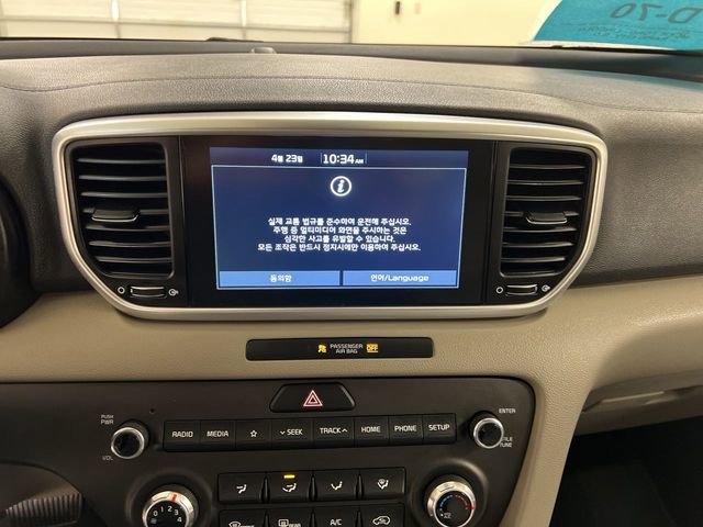 Used 2022 Kia Sportage LX AWD/4WD image 13
