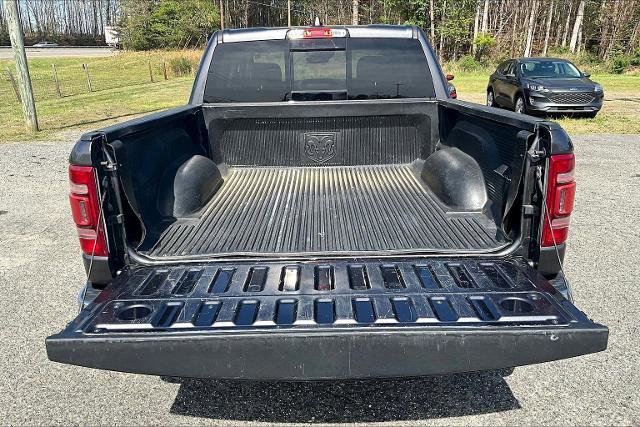 Used 2022 RAM 1500 Laramie AWD/4WD image 18