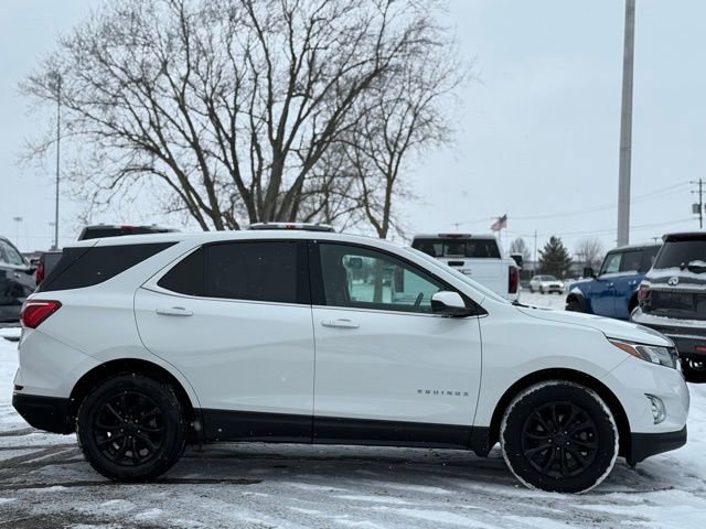 Used 2020 Chevrolet Equinox LT w/ Driver Convenience Package image 10