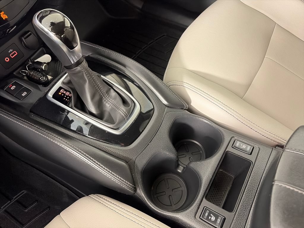 Used 2019 Nissan Rogue SL AWD/4WD image 22