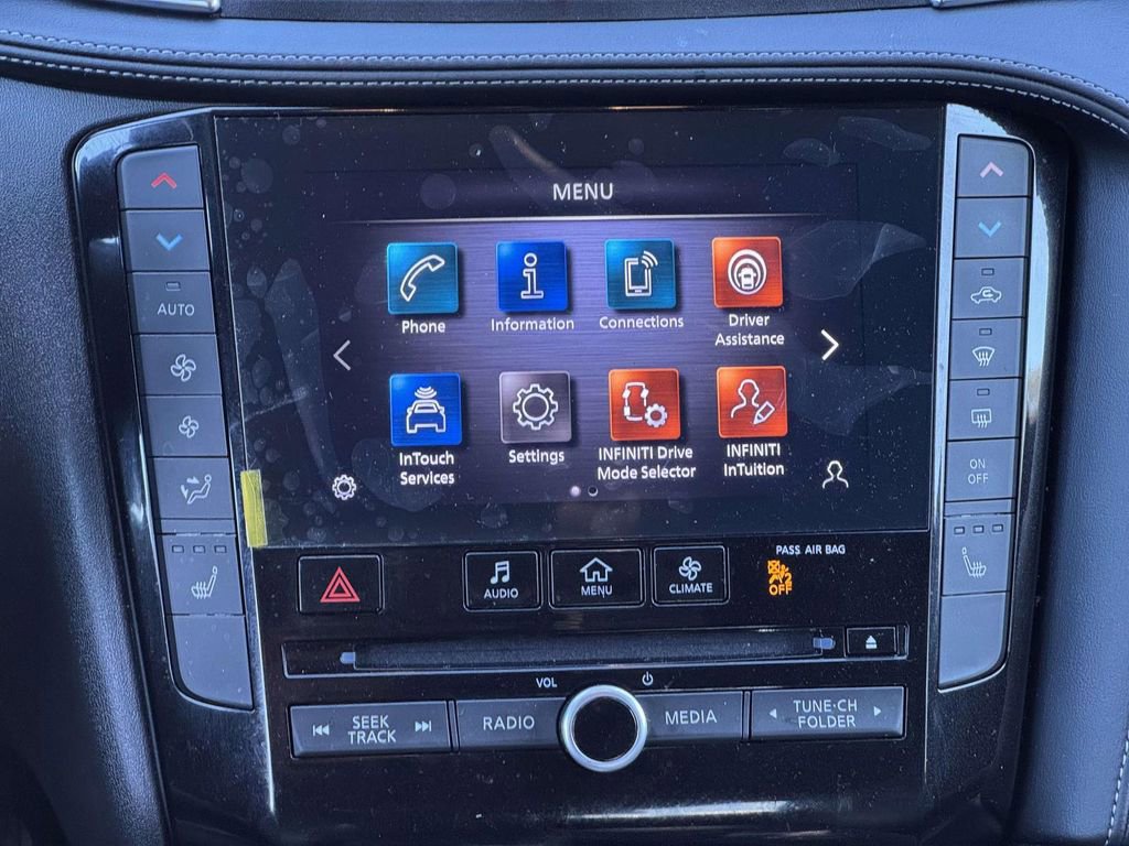 Used 2023 INFINITI QX55 Luxe w/ Cargo Package image 10