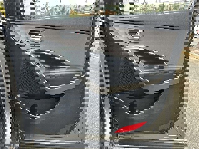 Used 2018 Hyundai Santa Fe Sport image 24