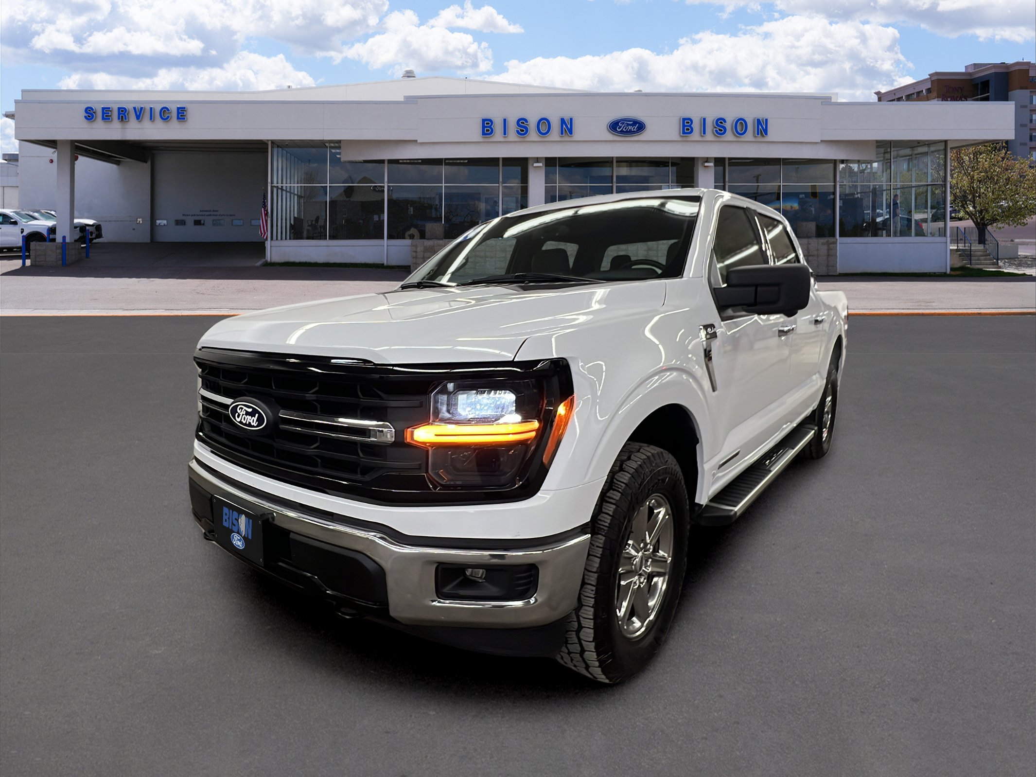 Certified 2024 Ford F150 XLT w/ Mobile Office Package image 7