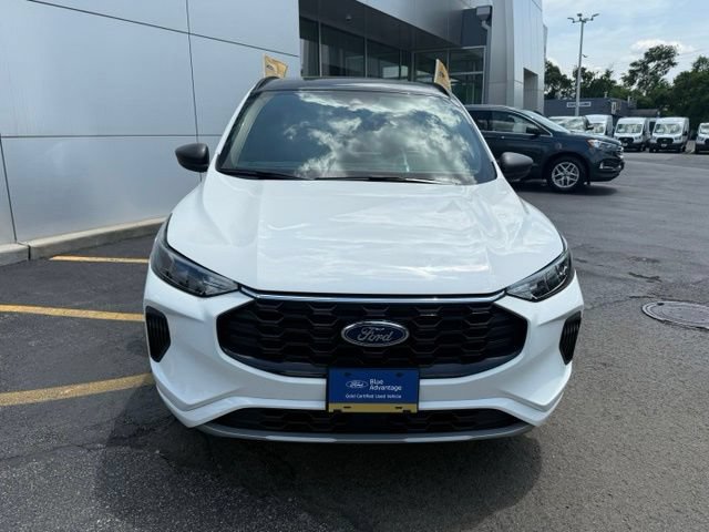 Certified 2024 Ford Escape ST-Line w/ Tech Pack #1 AWD/4WD image 13