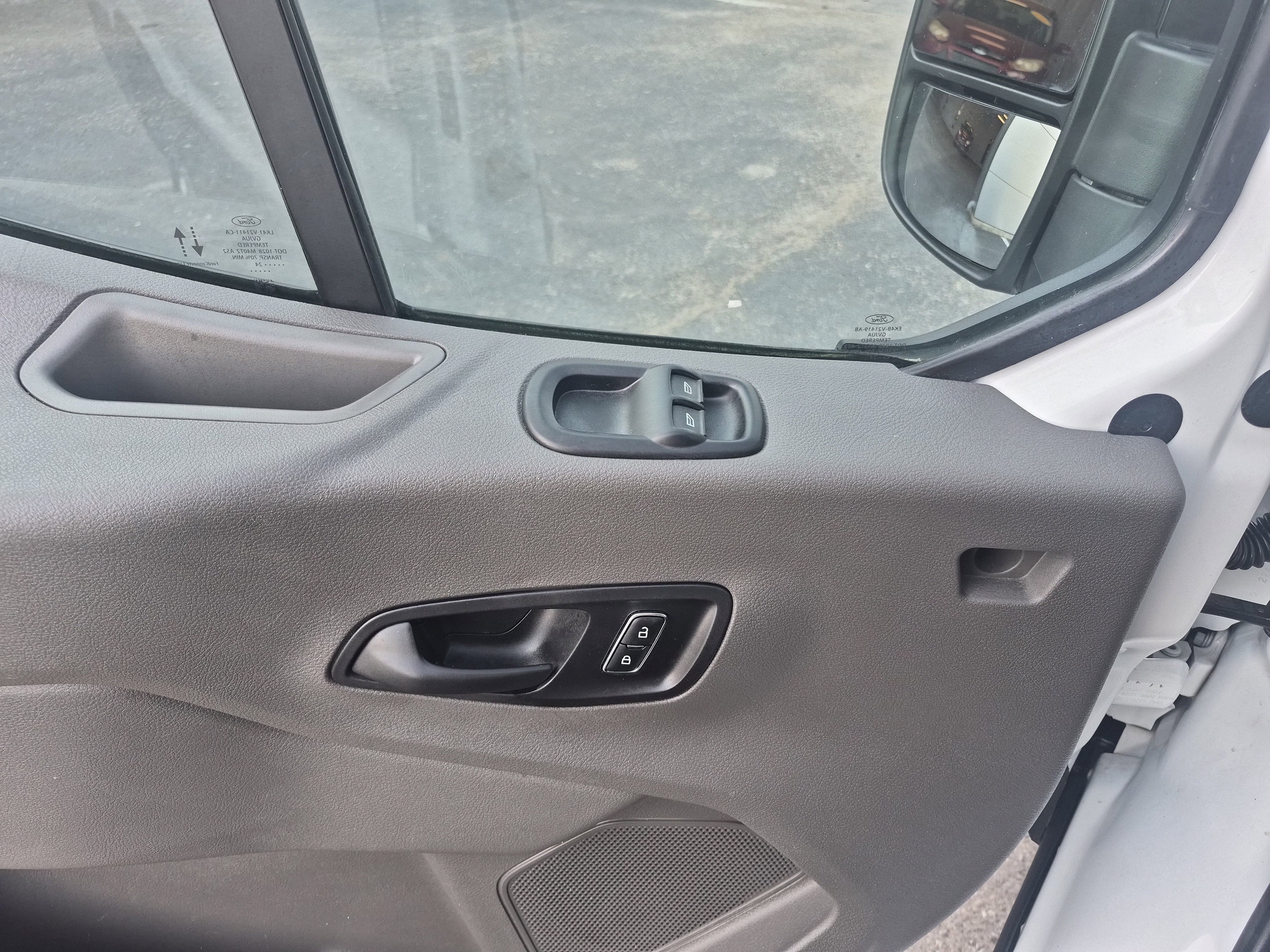 Certified 2024 Ford Transit 250 Low Roof w/ Exterior Upgrade Package image 19