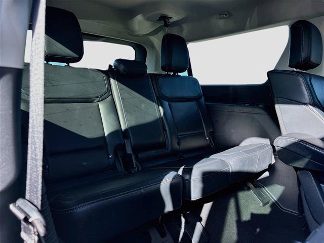 Certified 2025 Ford Expedition Max Platinum AWD/4WD image 31