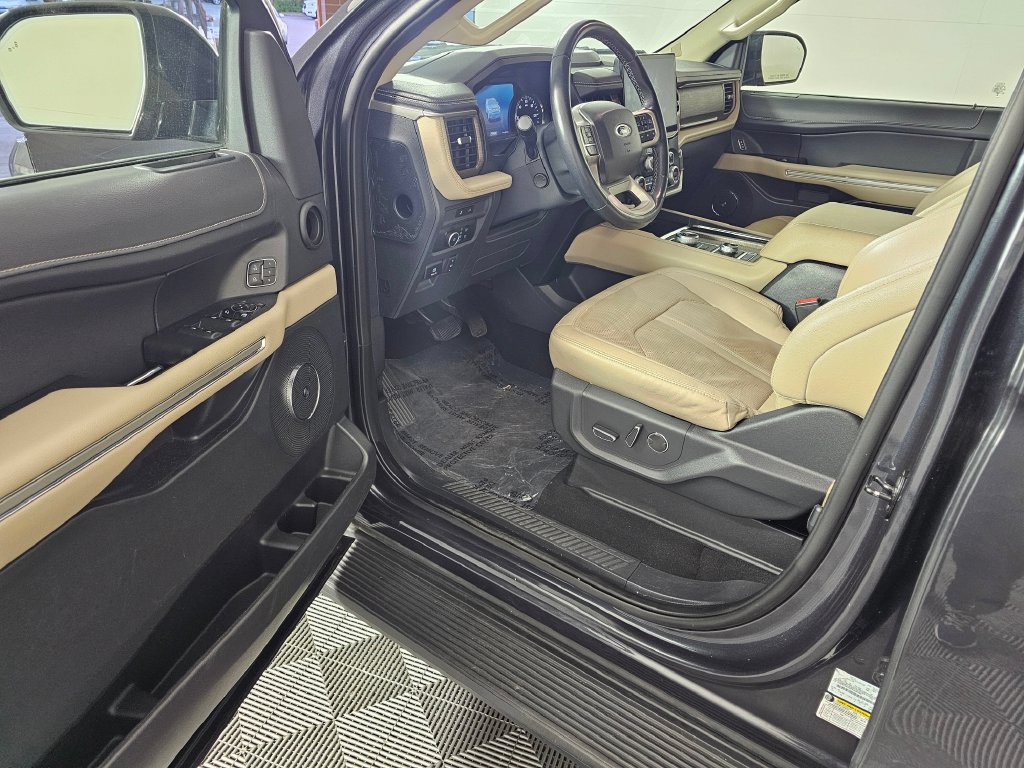 Certified 2024 Ford Expedition Limited AWD/4WD image 20
